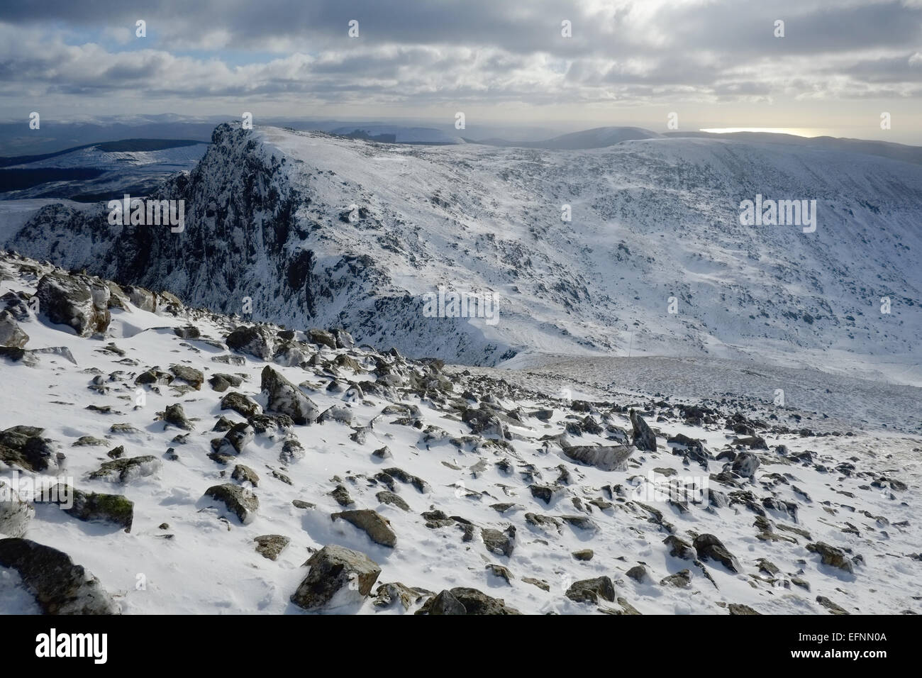 Cadir Idris, en hiver, dans la neige Banque D'Images