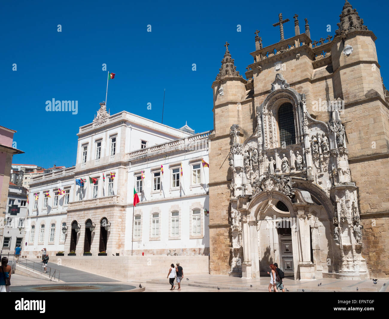 Eglise et monastère de Santa Cruz de la façade principale Banque D'Images