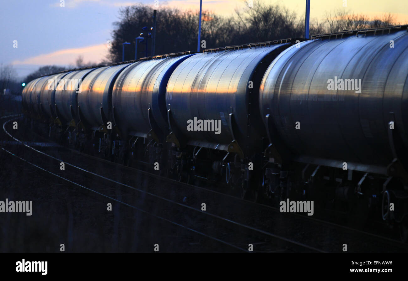 Le Groupe de fret ferroviaire est l'organisation représentative de l'industrie de fret ferroviaire en Grande-Bretagne. Noir et blanc. Banque D'Images Le Groupe de fret ferroviaire est l'organisation représentative de l'industrie de fret ferroviaire en Grande-Bretagne. Noir et blanc. Banque D'Images