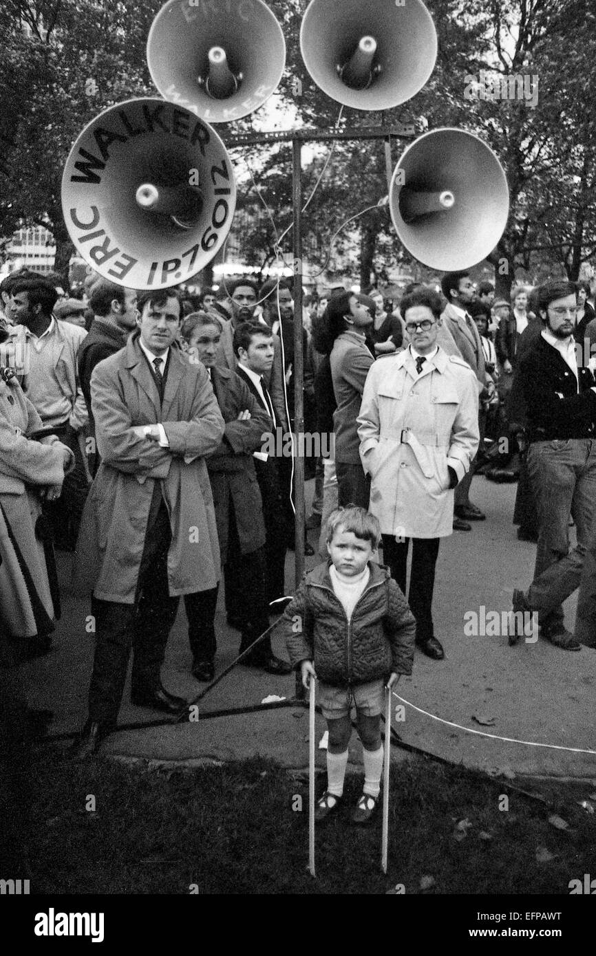 Les manifestants contre la guerre du Vietnam à Londres rallye 1968 Banque D'Images