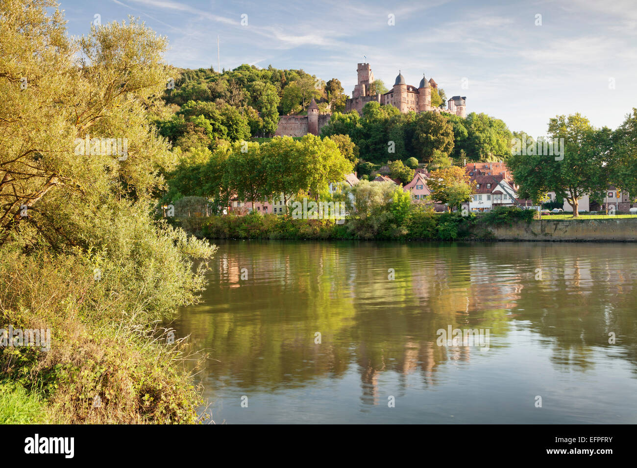 Château de Wertheim, rivière principale, Wertheim, Main Tauber District, Baden-Wurttemberg, Germany, Europe Banque D'Images