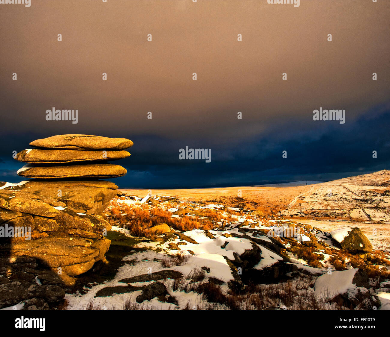 Roughtor dans la neige, Bodmin Moor, North Cornwall. Banque D'Images