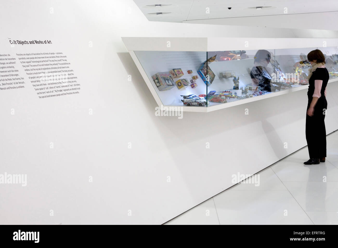 Détail de Display Cabinet in Galerie d'exposition Banque D'Images