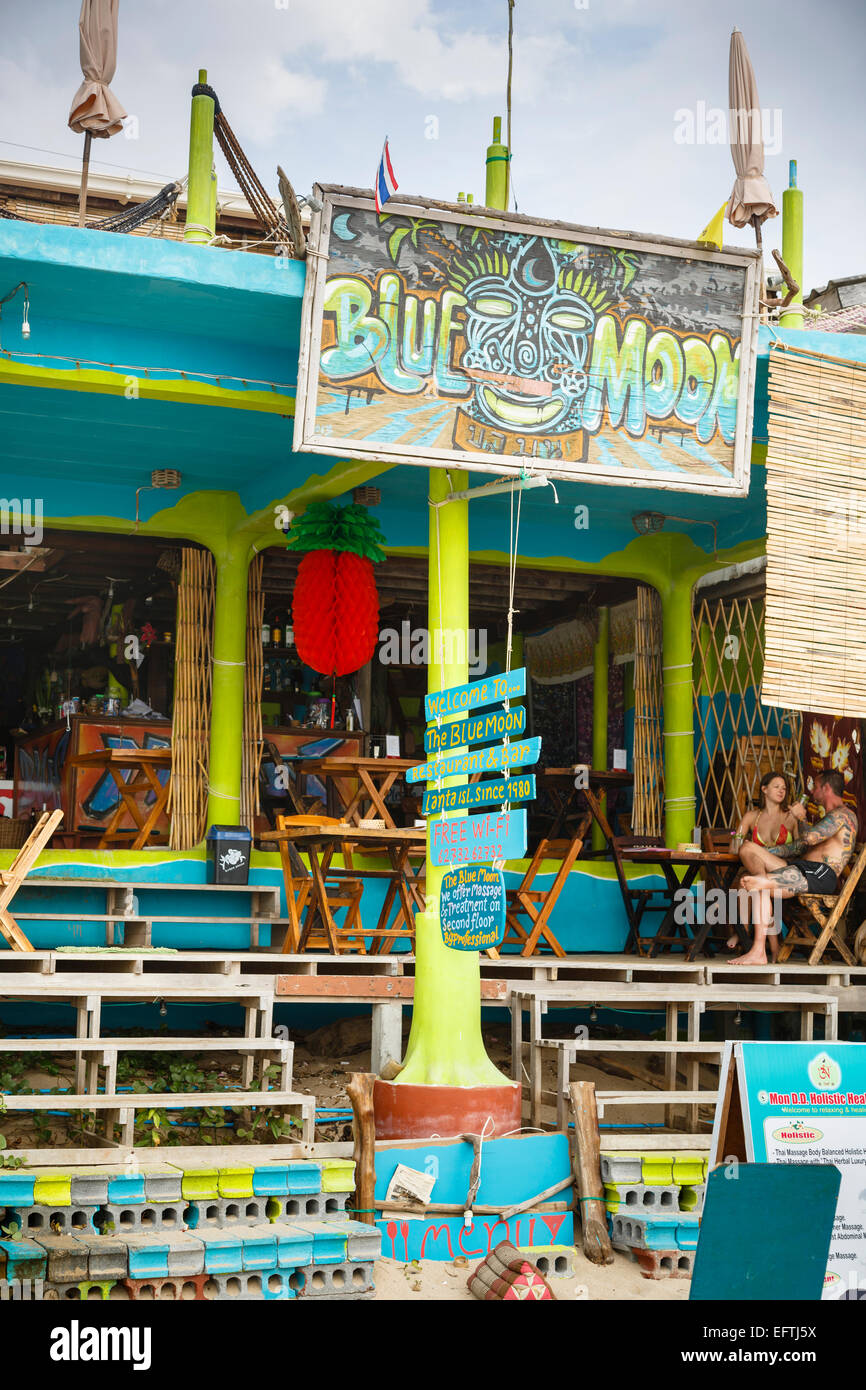 Blue Moon Bar sur Klong Nin beach, Ko Lanta (KOH), Thaïlande. Banque D'Images