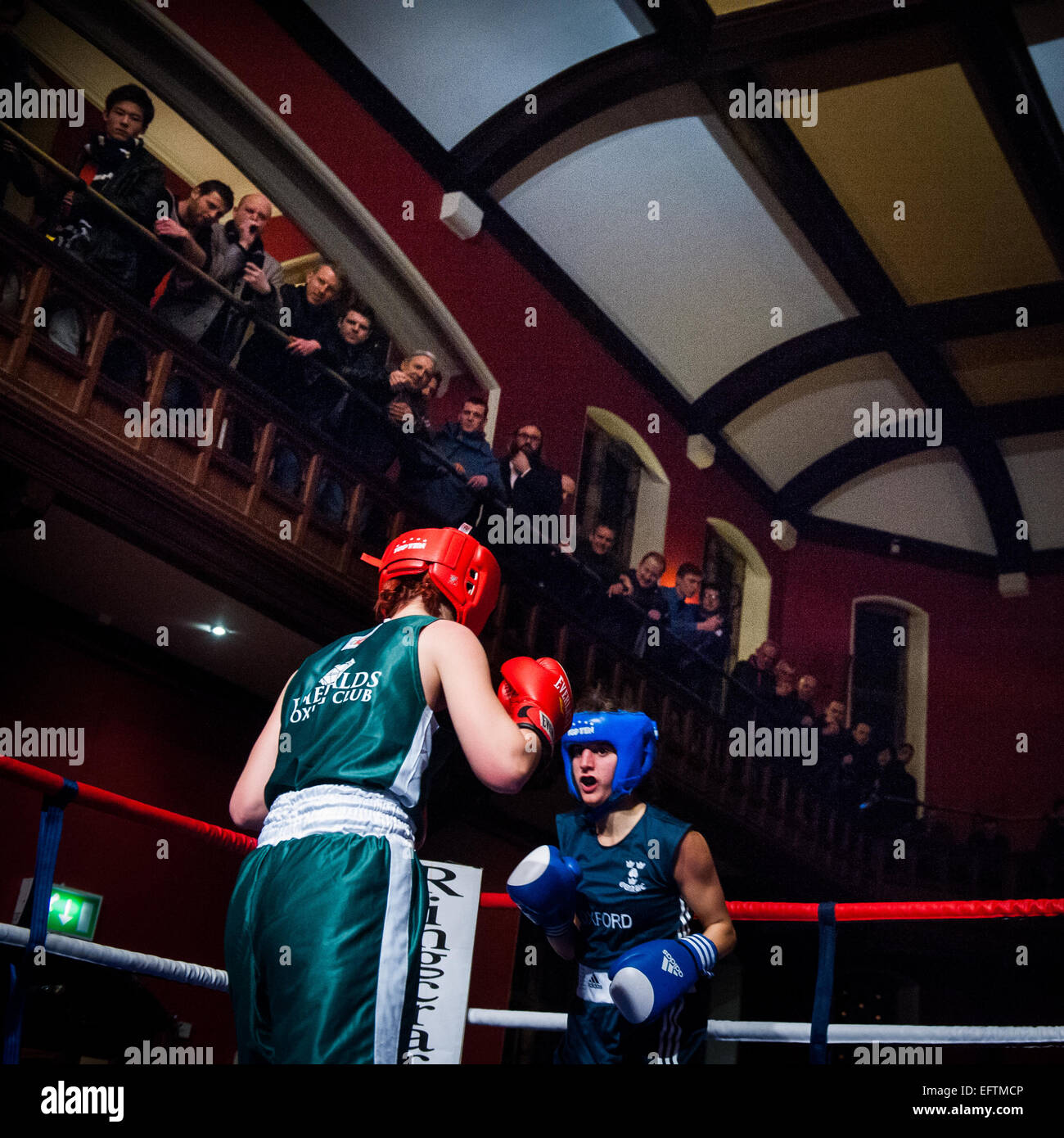 Robe v ville de boxe amateur université Oxfprd - Union Européenne Banque D'Images