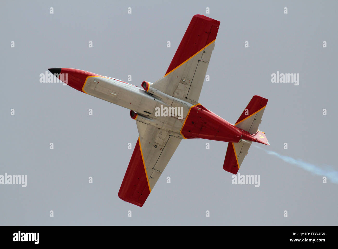 Casa C 101 Aviojet De L Equipe De Voltige De L Armee De L Air Espagnole La Patrulla Aguila Lors D Un Affichage De L Air Photo Stock Alamy Casa C 101 Aviojet De L Equipe De Voltige De L Armee De L Air Espagnole La Patrulla Aguila Lors D Un Affichage De L Air Photo Stock Alamy