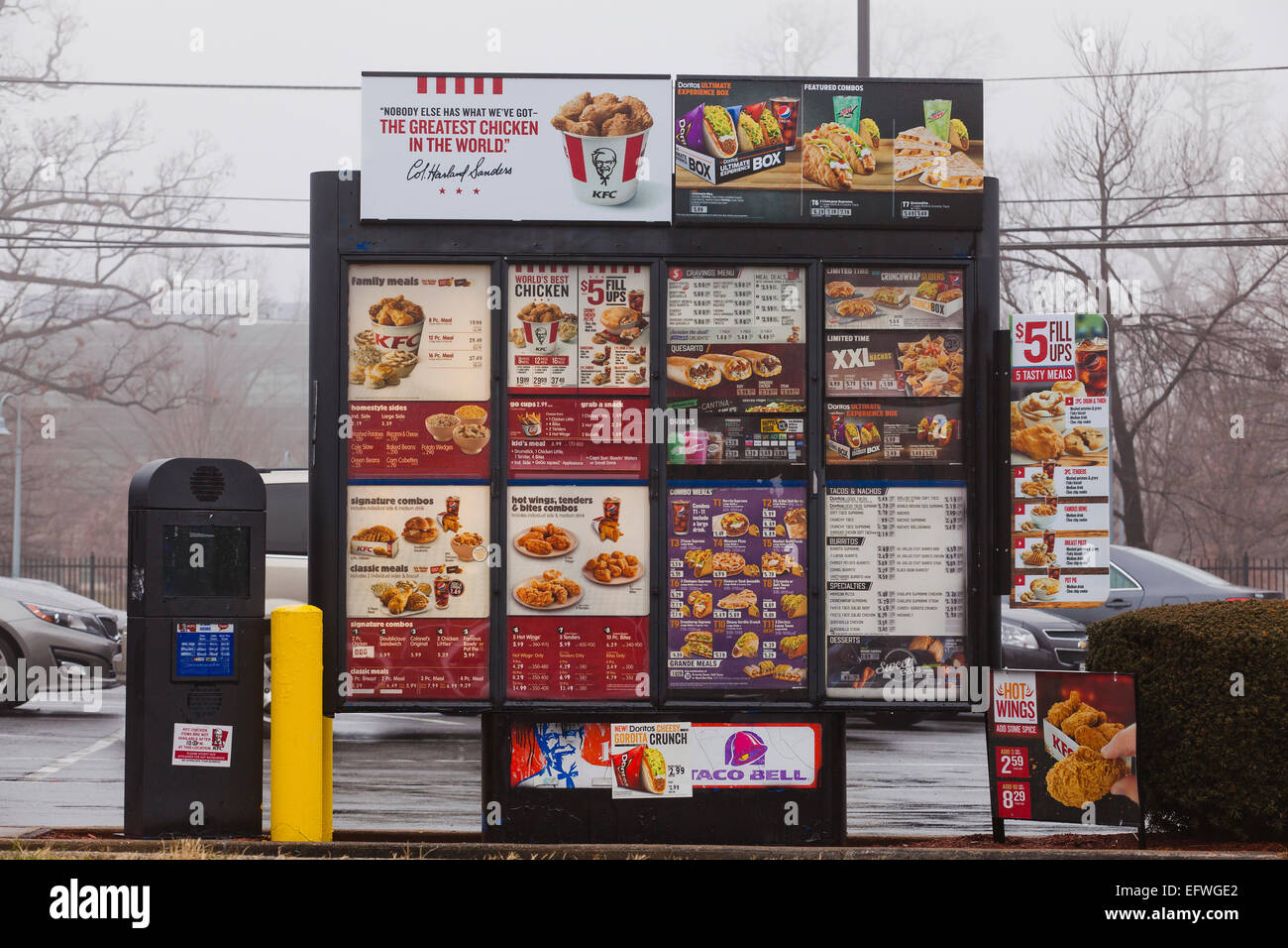 KFC/Taco Bell drive-thru menu commande de bord - USA Banque D'Images