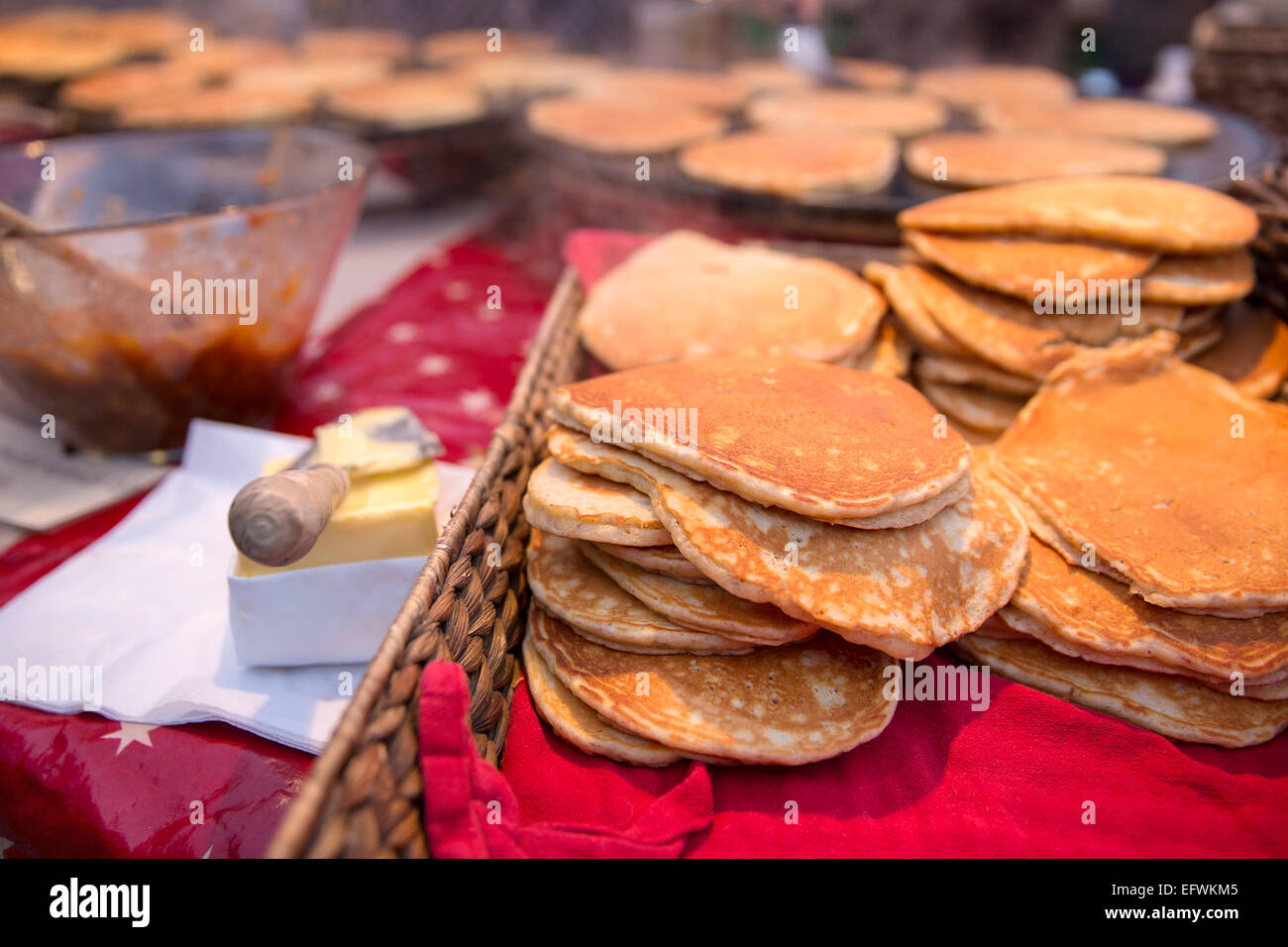 Cuisine norvégienne svele fried gâteau piscine Banque D'Images