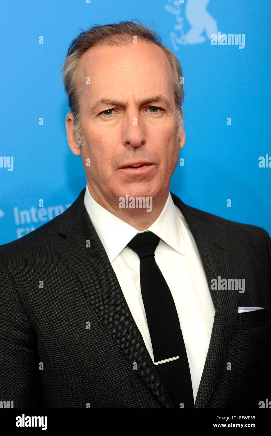 Berlin, Allemagne, le 10 février, 2015. Bob Odenkirk durant la "mieux appeler Saul' photocall au 65e Festival International du Film de Berlin/Berlinale 2015 le 10 février 2015. Dpa : Crédit photo alliance/Alamy Live News Banque D'Images