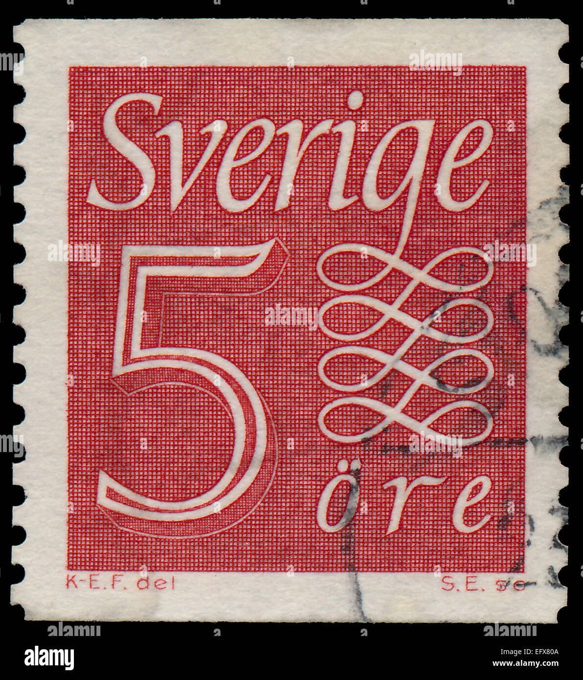 Suède - vers 1957 : un timbre imprimé en Suède, montre Chiffre 5 (lettres en blanc), vers 1957 Banque D'Images