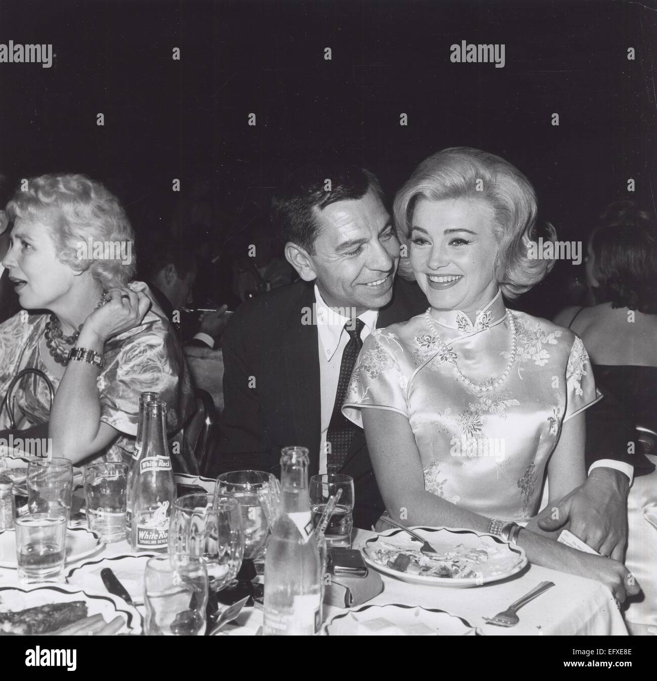 JACK WEBB avec son épouse Jackie Loughery à Steve et Eydie.Fourni par Photos, Inc. © Fourni par Globe Photos, Inc/Globe Photos/ZUMA/Alamy Fil Live News Banque D'Images