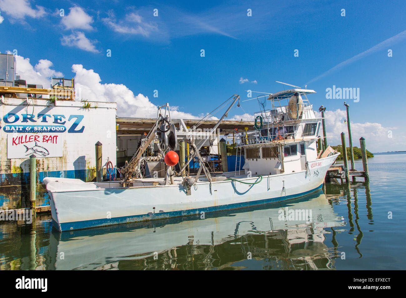 Les bateaux de pêche dans le vieux village de pêche commerciale historique de Cortez dans la baie de Sarasota en Floride Banque D'Images