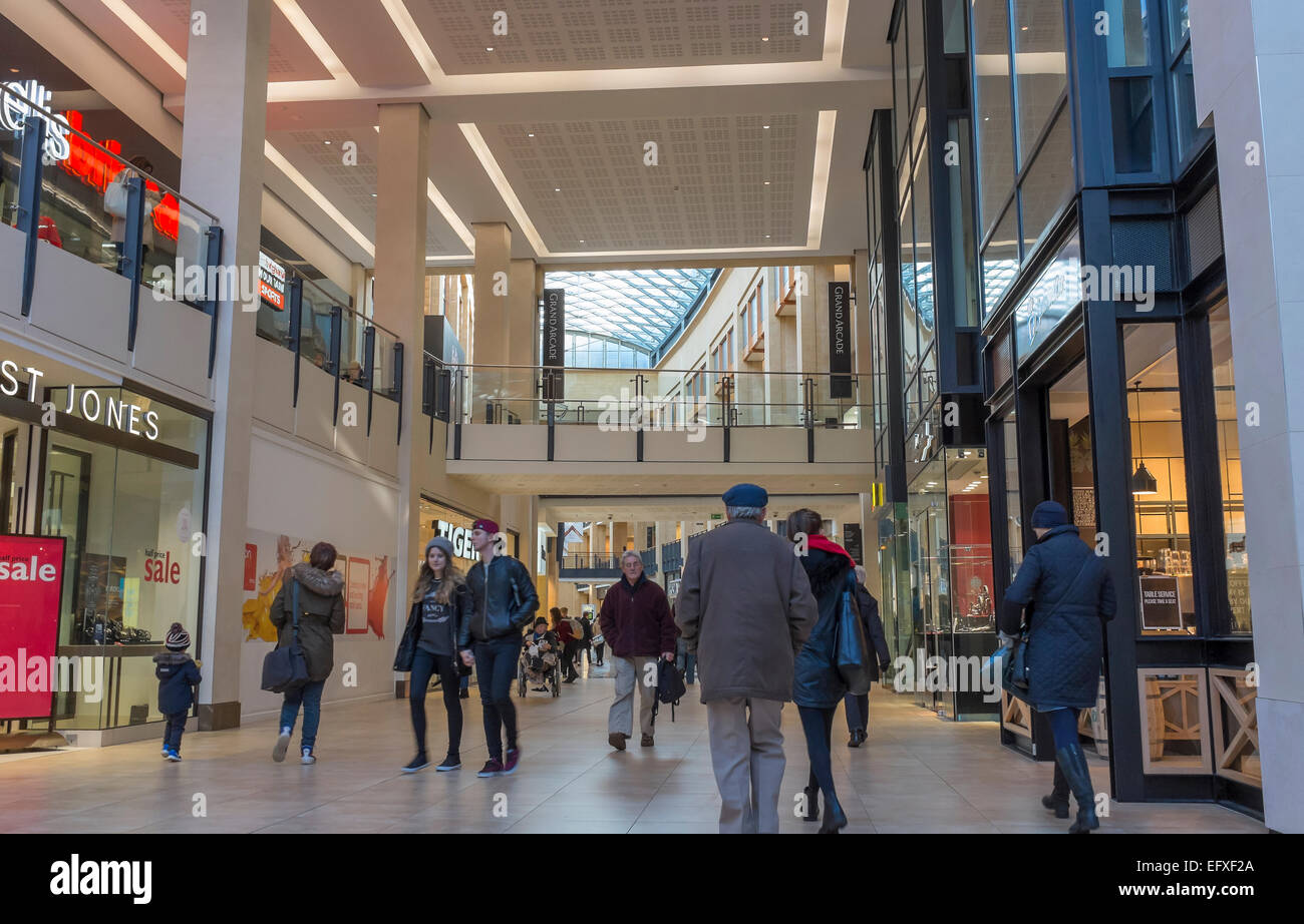 Avis de Grand Arcade de Lion Yard Cambridge Cambridgeshire Angleterre Banque D'Images