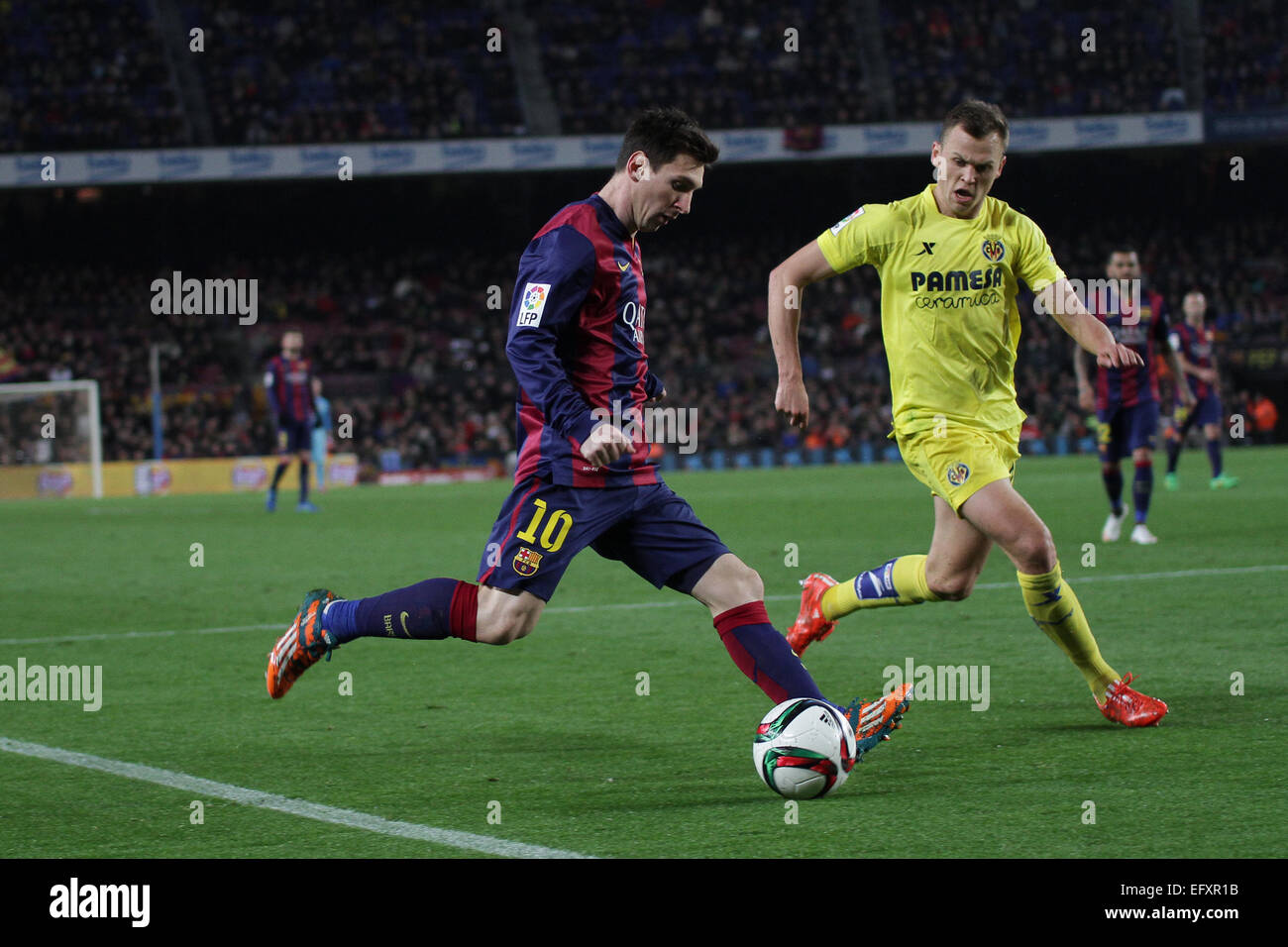 Barcelone, Espagne. Feb 11, 2015. Copa del Rey Semi finale 1ère manche. Barcelone contre Villarreal. Messi en action pendant le match : Action Crédit Plus Sport/Alamy Live News Banque D'Images