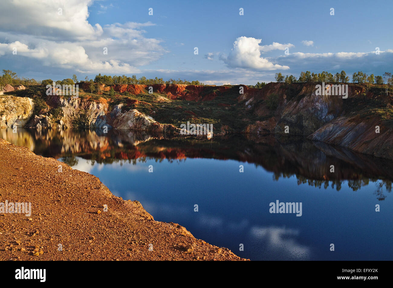 Puits de la mine de São Domingos en Alentejo, Portugal Banque D'Images