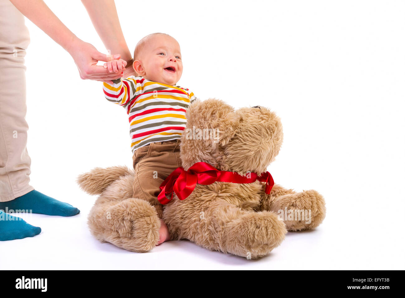 Baby Boy plus de chien en peluche sur fond blanc Banque D'Images