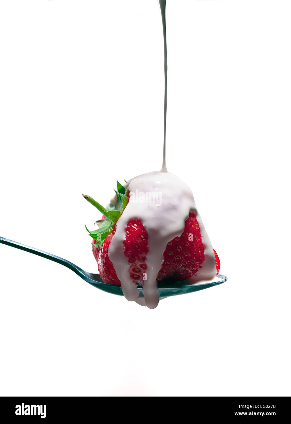 Les fraises fruit sur un fond blanc. Banque D'Images