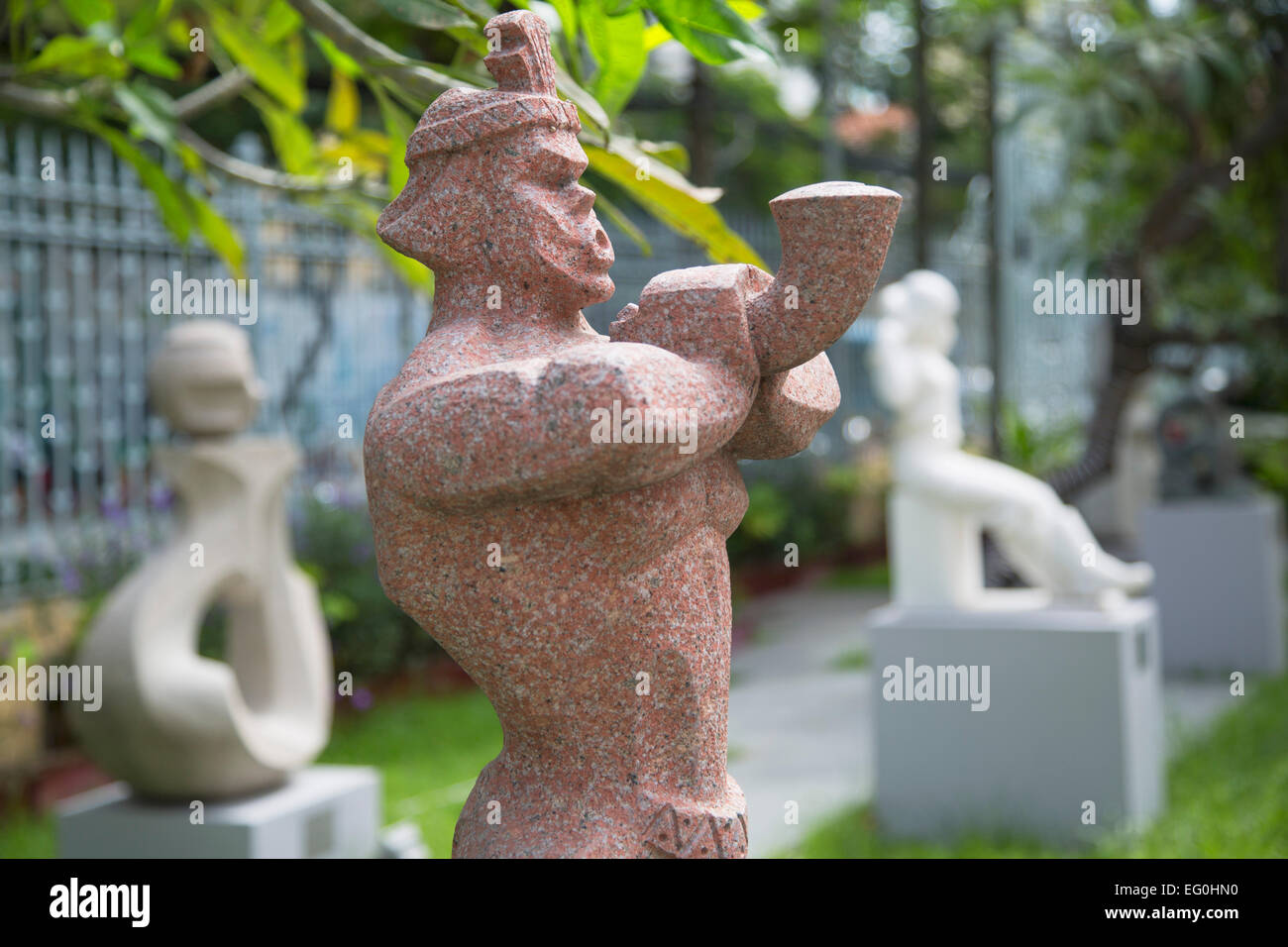 Des statues en raison de Musée des beaux-arts, Ho Chi Minh City, Vietnam Banque D'Images