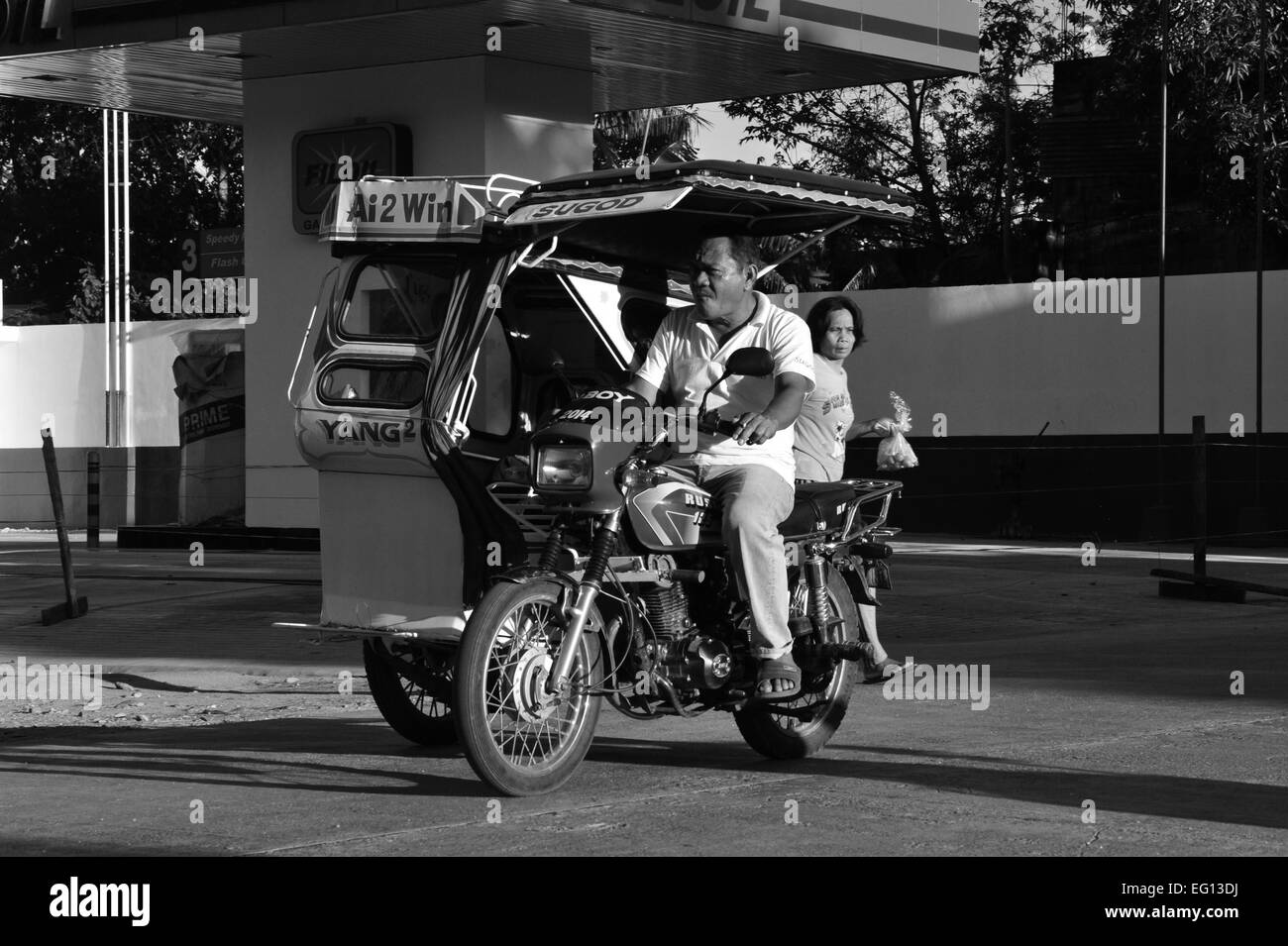 Transport avec tricycle, l'île de Sibuyan, Philippines. Banque D'Images