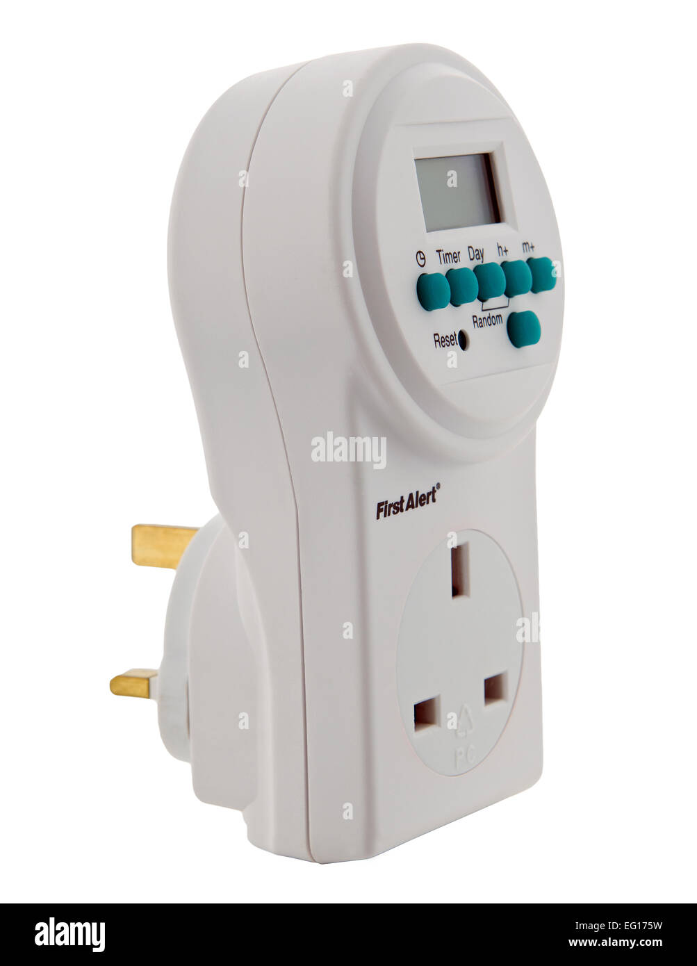 Prise électrique murale numérique timer sur fond blanc Banque D'Images