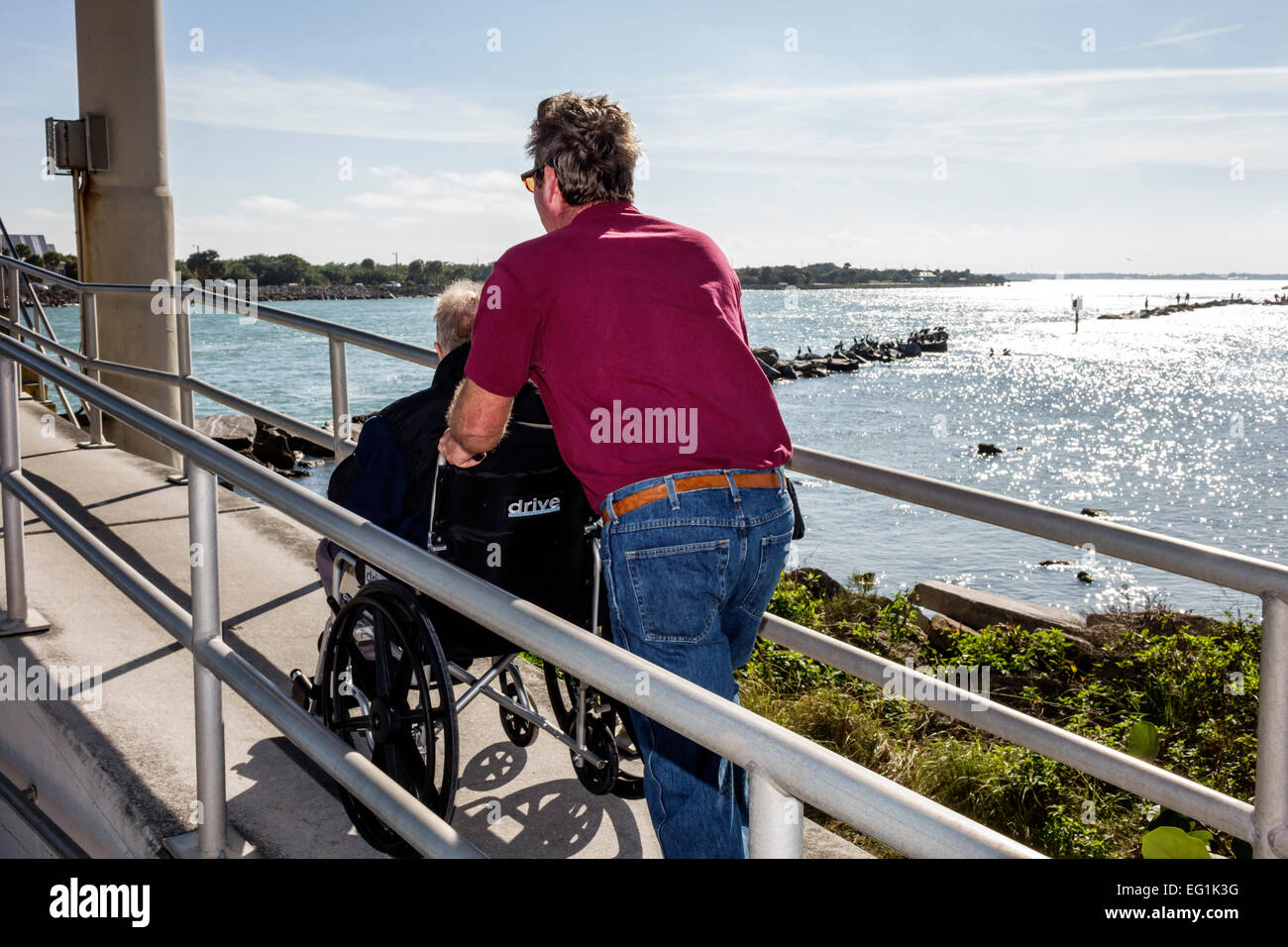 Sebastian Florida,North Hutchinson Orchid Island,Sebastian Inlet Water State Park,Catwalk,Overlook,adulte adultes homme hommes,senior aînés vieille citize Banque D'Images