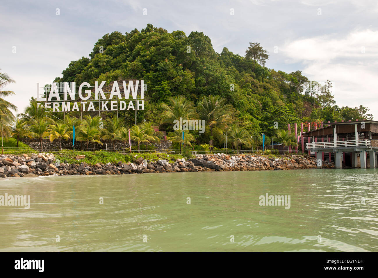 Langkawi signer à la fin de la plage de Pantai Cenang à Langkawi, Malaisie. Banque D'Images