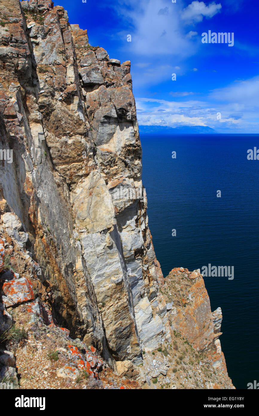 L'île Olkhon, entre la côte et Ugury Khoboy, Baikal lake, Russie Banque D'Images