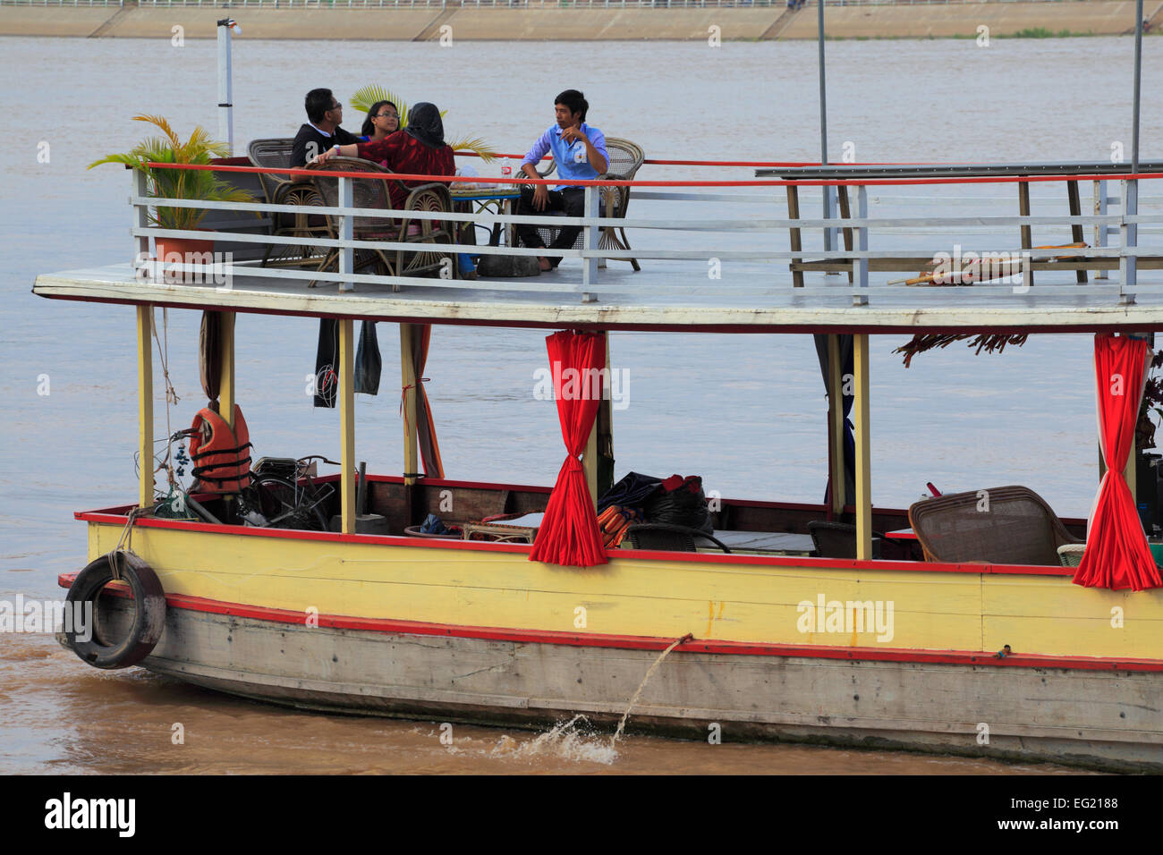 Sisowath quay, Phnom Penh, Cambodge Banque D'Images