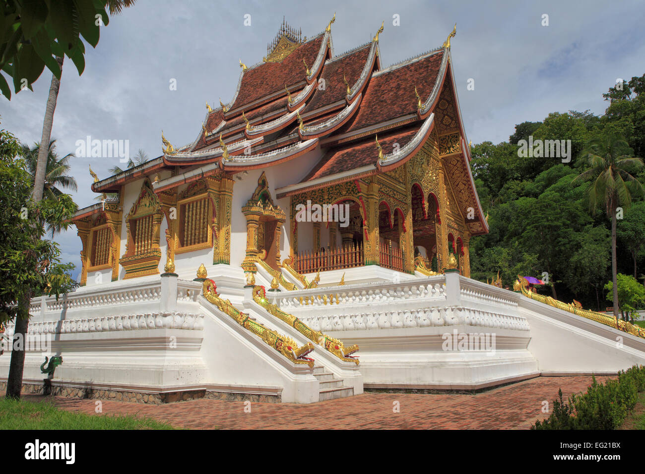 Wat Pa Huak (1861), temple bouddhiste, Luang Prabang, Laos Banque D'Images