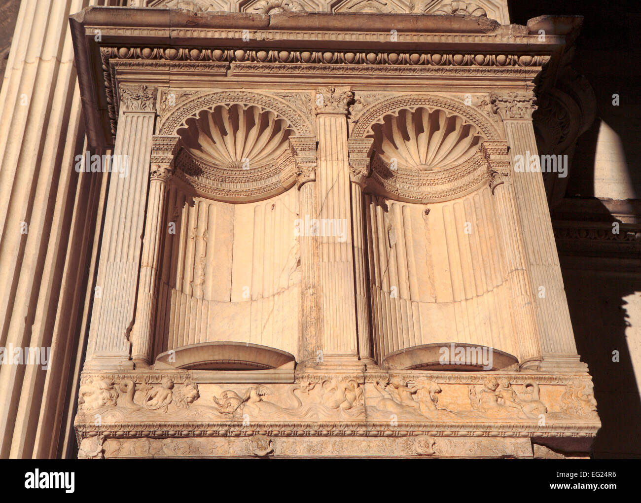 Arc de Triomphe (1471), Castel Nuovo (Maschio Angioino), Naples, Campanie, Italie Banque D'Images