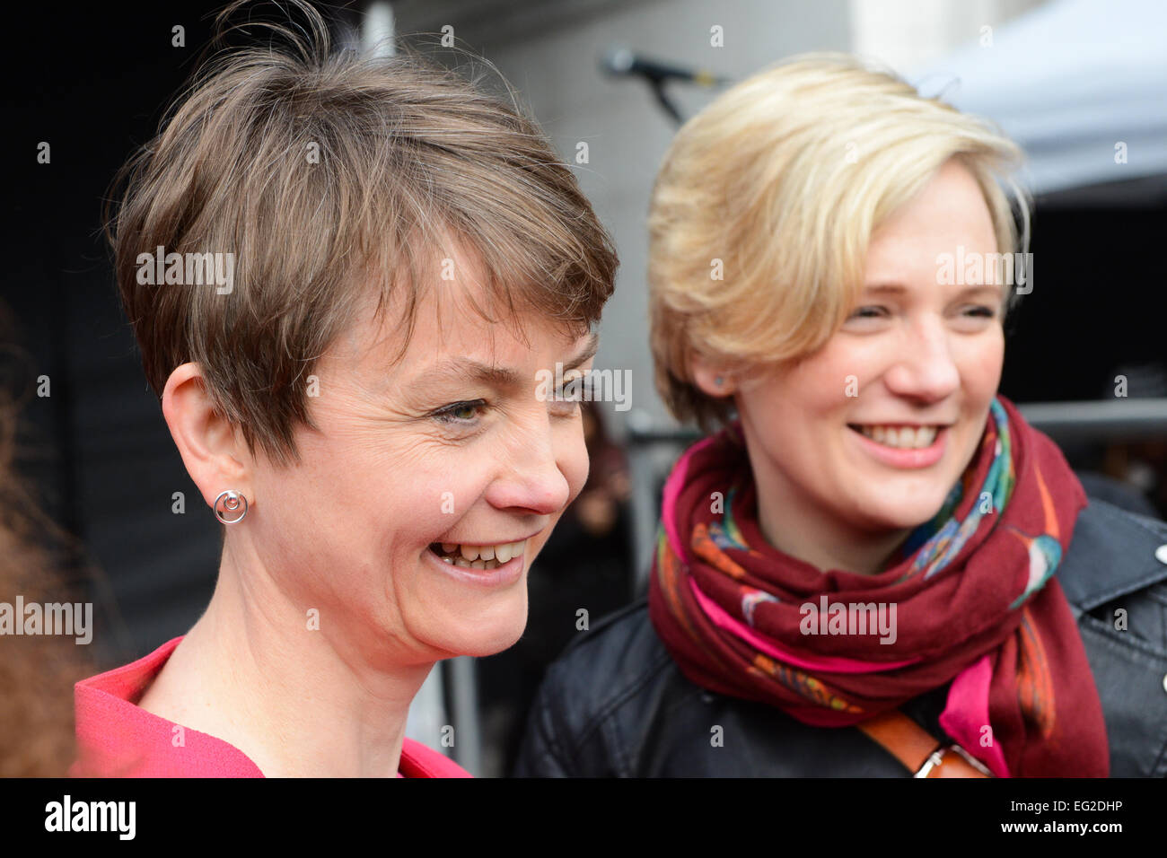 Marble Arch, London, UK. 14 février 2015. Yvette Cooper MP. 1 milliards de dollars en hausse, Love Revolution événement, Londres, une action de masse pour mettre fin à la violence contre les femmes. Crédit : Matthieu Chattle/Alamy Live News Banque D'Images