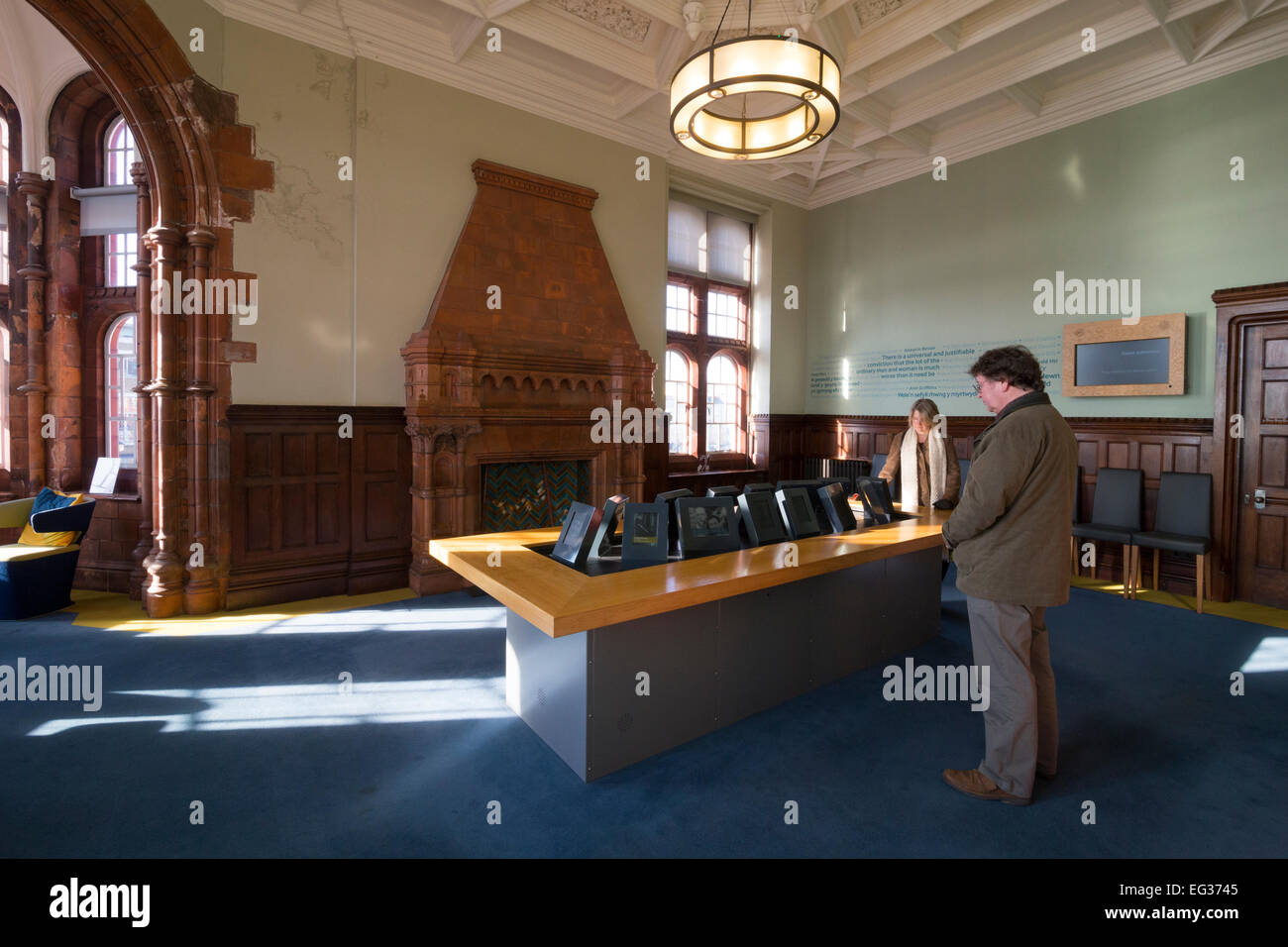 Intérieur de l'édifice Pierhead, baie de Cardiff, Cardiff, Pays de Galles Banque D'Images