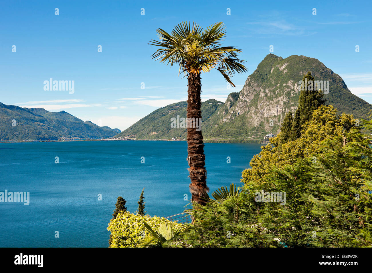 Le lac de Lugano, Suisse Banque D'Images