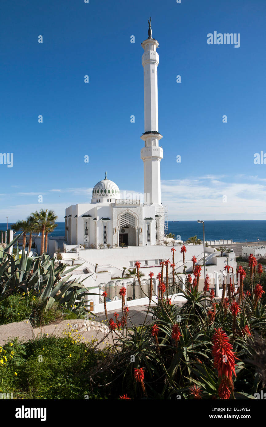 Mosquée du Gardien des deux saintes mosquées, Europa Point, Gibraltar, territoire britannique d'outre-mer dans le sud de l'Europe Banque D'Images