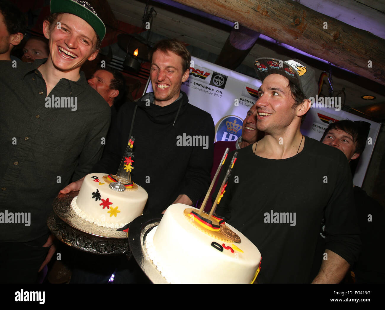 (L-R) Linus Strasser, Fritz Dopfer et Felix Neureuhter célébrer dans la Maison Allemande de Vail après la mens slalom aux Championnats du Monde de Ski Alpin à Vail - Beaver Creek, Colorado, USA, 15 février 2015. Photo : Stephan Jansen/dpa Banque D'Images