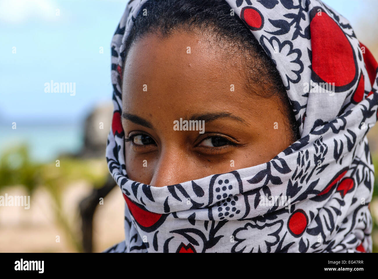 Jeune femme voilée, portrait, Moheli, Comores Banque D'Images