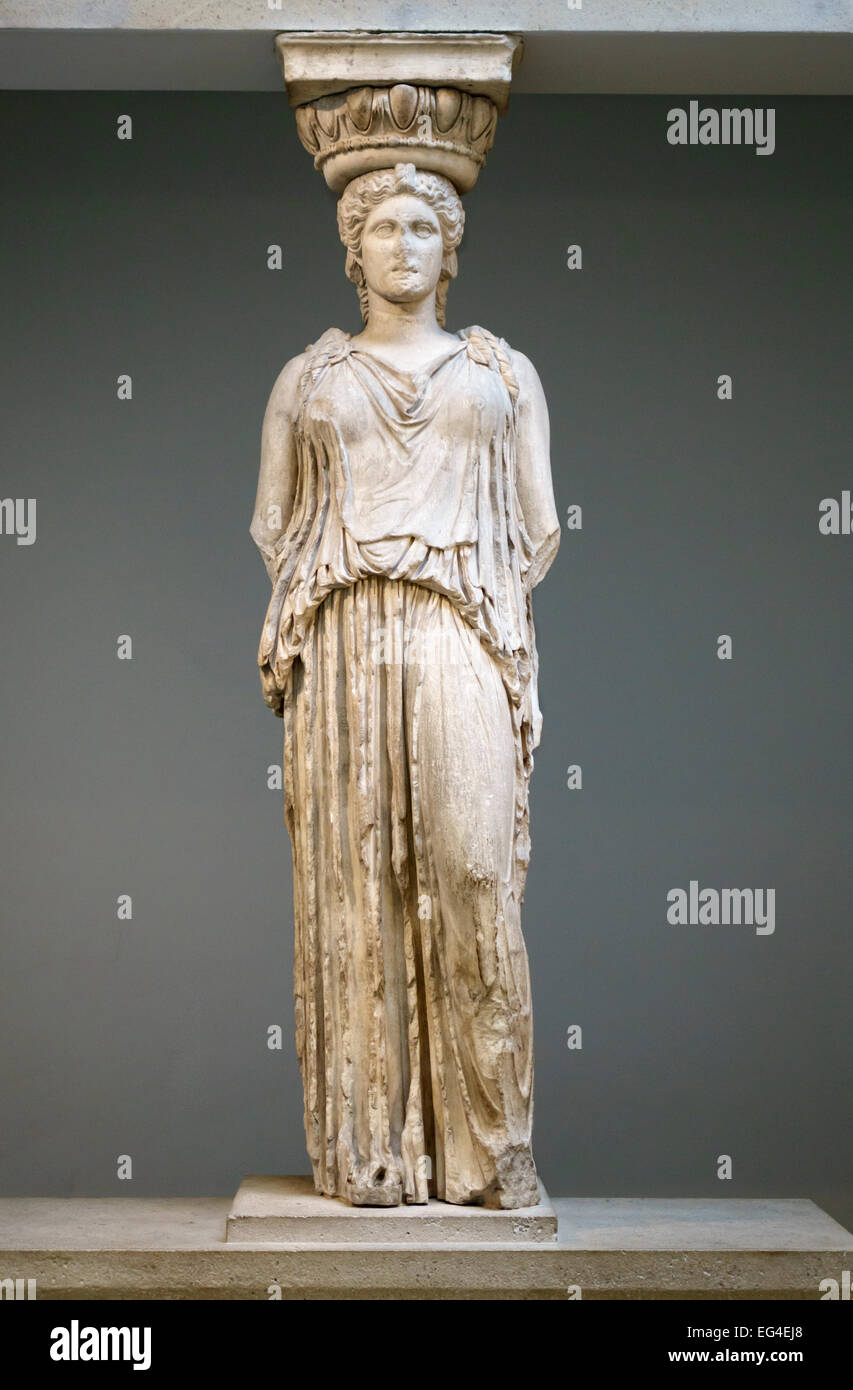 L'Erectheum Caryatid, l'un des marbres d'Elgin apportés à Londres entre 1803 et 1816 par Lord Elgin, est maintenant conservé au British Museum de Londres, Royaume-Uni Banque D'Images