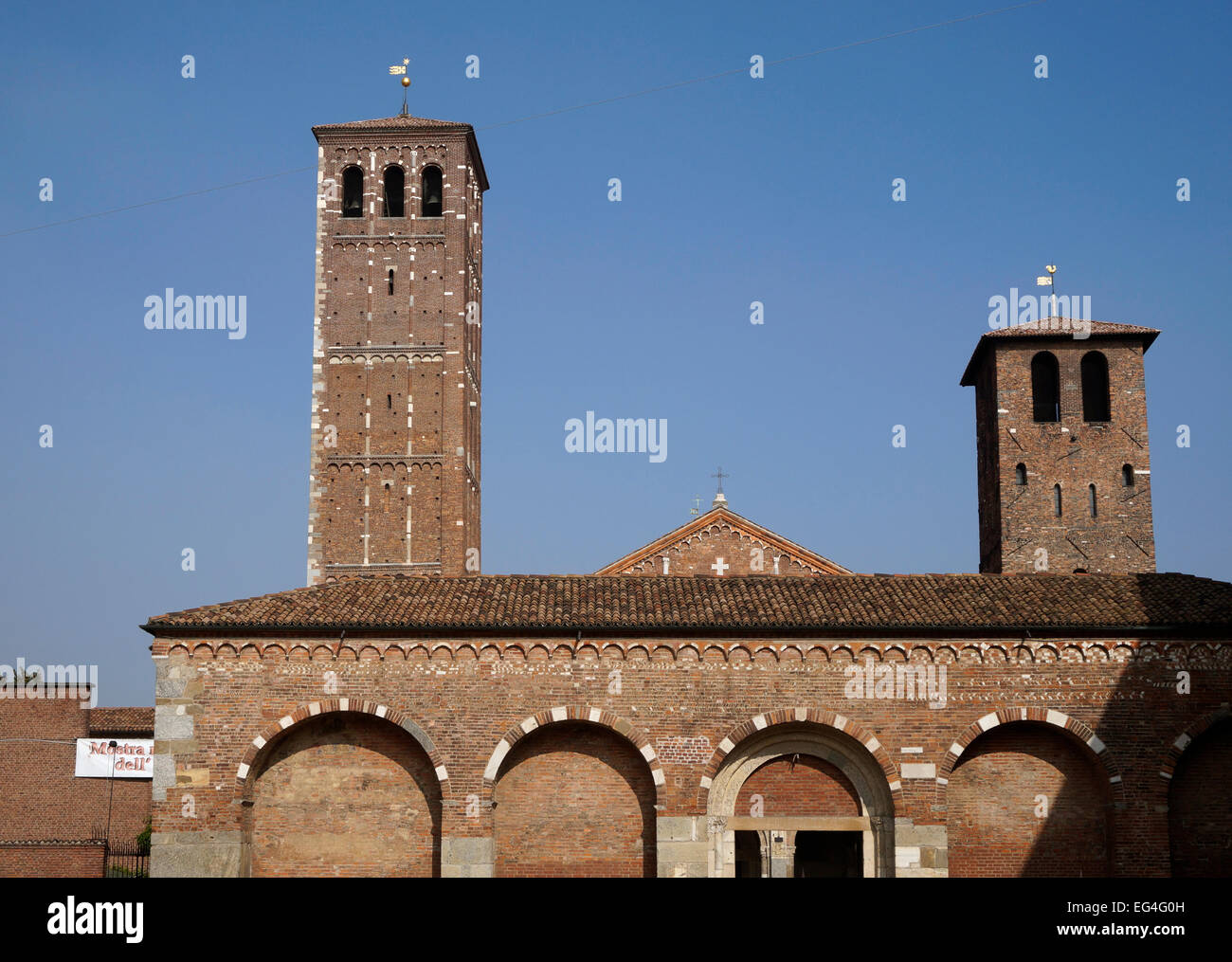 La Basilique Sant'Ambrogio, Milan, Italie. Banque D'Images
