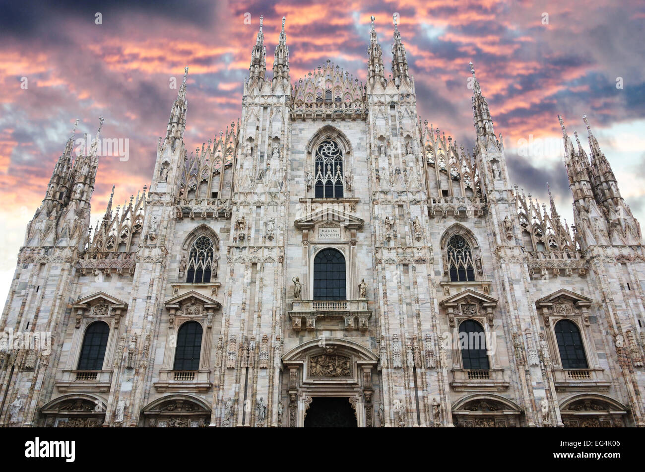 Façade de cathédrale Duomo, Milan, Italie Banque D'Images