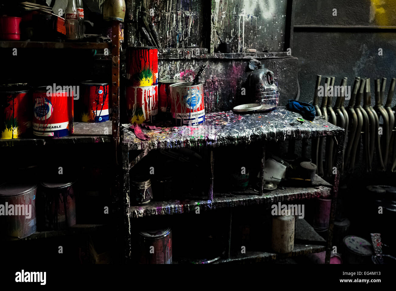 Paint Booth Photos Paint Booth Images Alamy