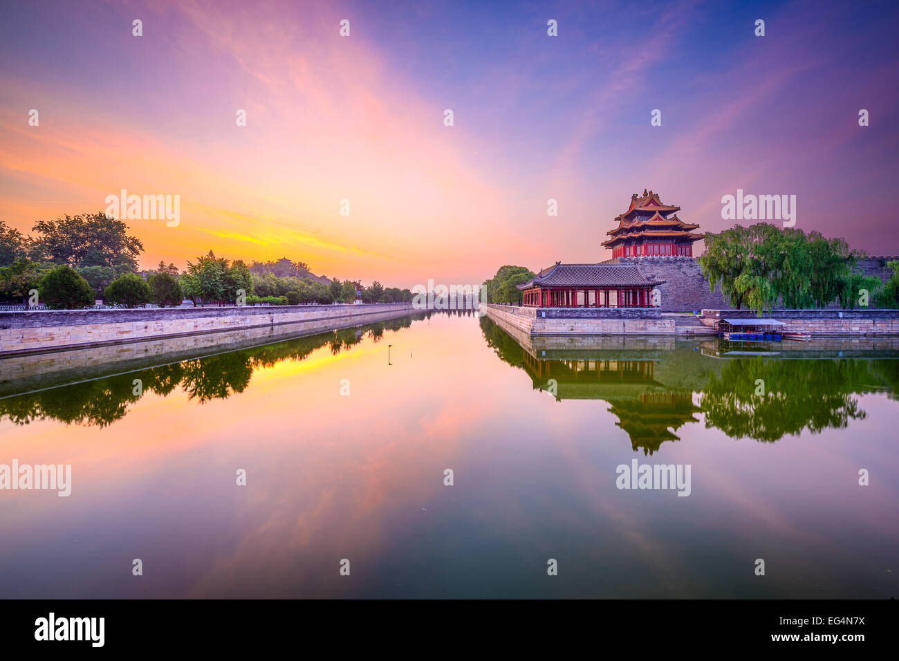 Beijing, Chine cité interdite douves extérieures à l'aube. Banque D'Images