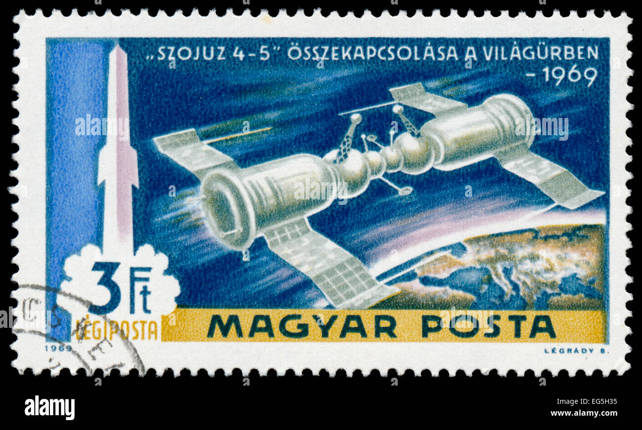 Hongrie - circa 1969 : timbre imprimé en Hongrie à partir de la '1er homme sur la Lune' montre Sojuz 4-5, vers 1969. Banque D'Images