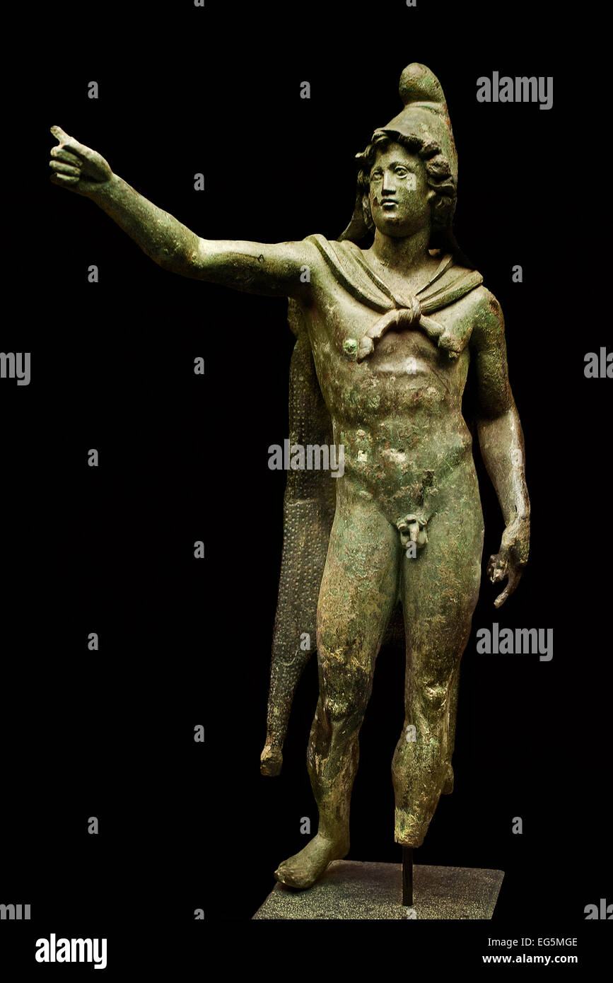 Paris fils de Priam, roi de Troie ( sans doute le plus connu était sa fugue d'Hélène, Reine de Sparte, c'est l'une des causes immédiates de la guerre de Troie. Plus tard dans la guerre, il les blessures mortelles ) Achille Grèce grec statue romaine 1 ème siècle ( Staatliche Antikensammlungen Munich Allemagne ) Banque D'Images