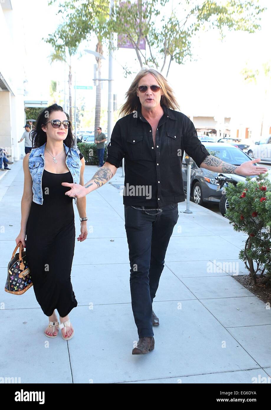 Sebastian Bach repéré avec sa nouvelle petite amie sur une promenade dans Los Angeles avec : Sebastian Bach Où : Los Angeles, California, United States Quand : 15 août 2014 Banque D'Images