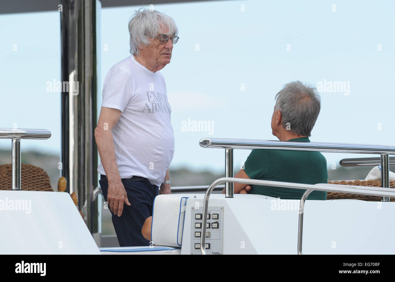 Bernie Ecclestone et son épouse Fabiana Flosi passer du temps avec des amis sur leur yacht Petara comprend : Bernie Ecclestone Où : Sibenik, Croatie Quand : 16 août 2014 Banque D'Images