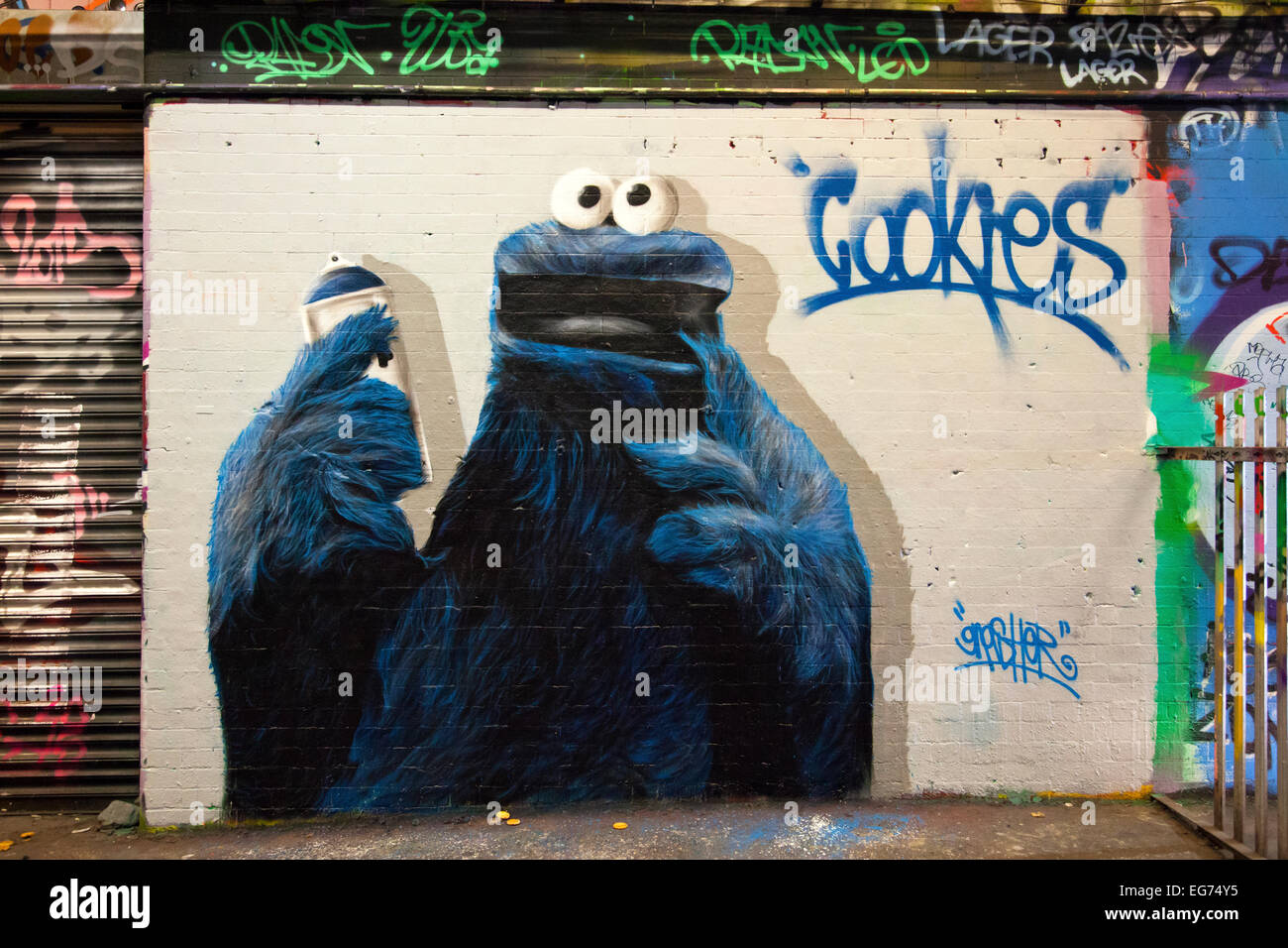 Cookie Monster Graffiti Leake Street, également connu sous le nom de graffiti Tunnel sous la gare de Waterloo, Lambeth, London, UK. Banque D'Images