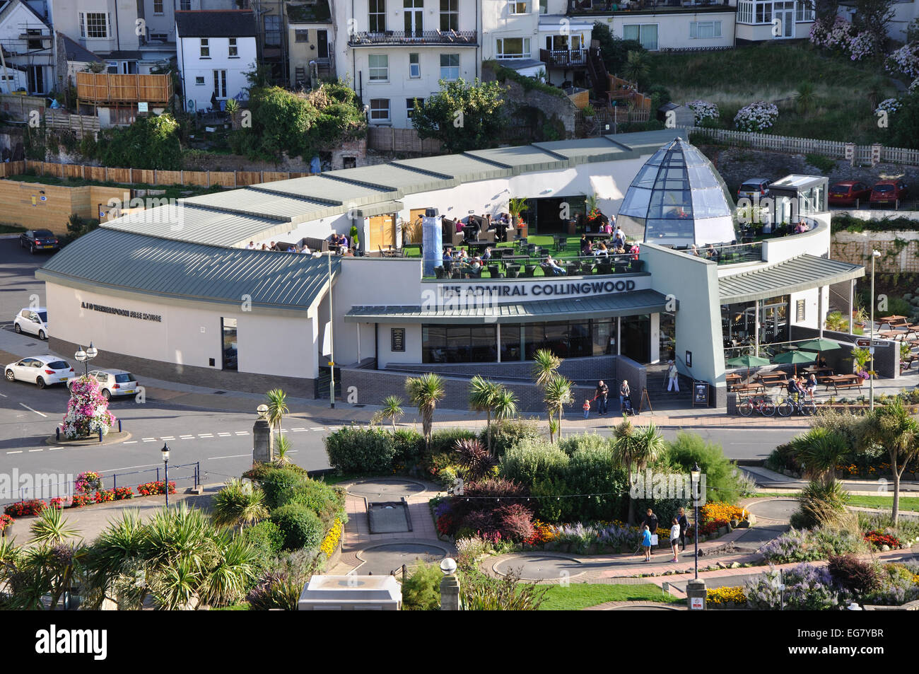 L'amiral Collingwood, maison publique Wetherspoons, Ifracombe, Devon, England, UK Banque D'Images