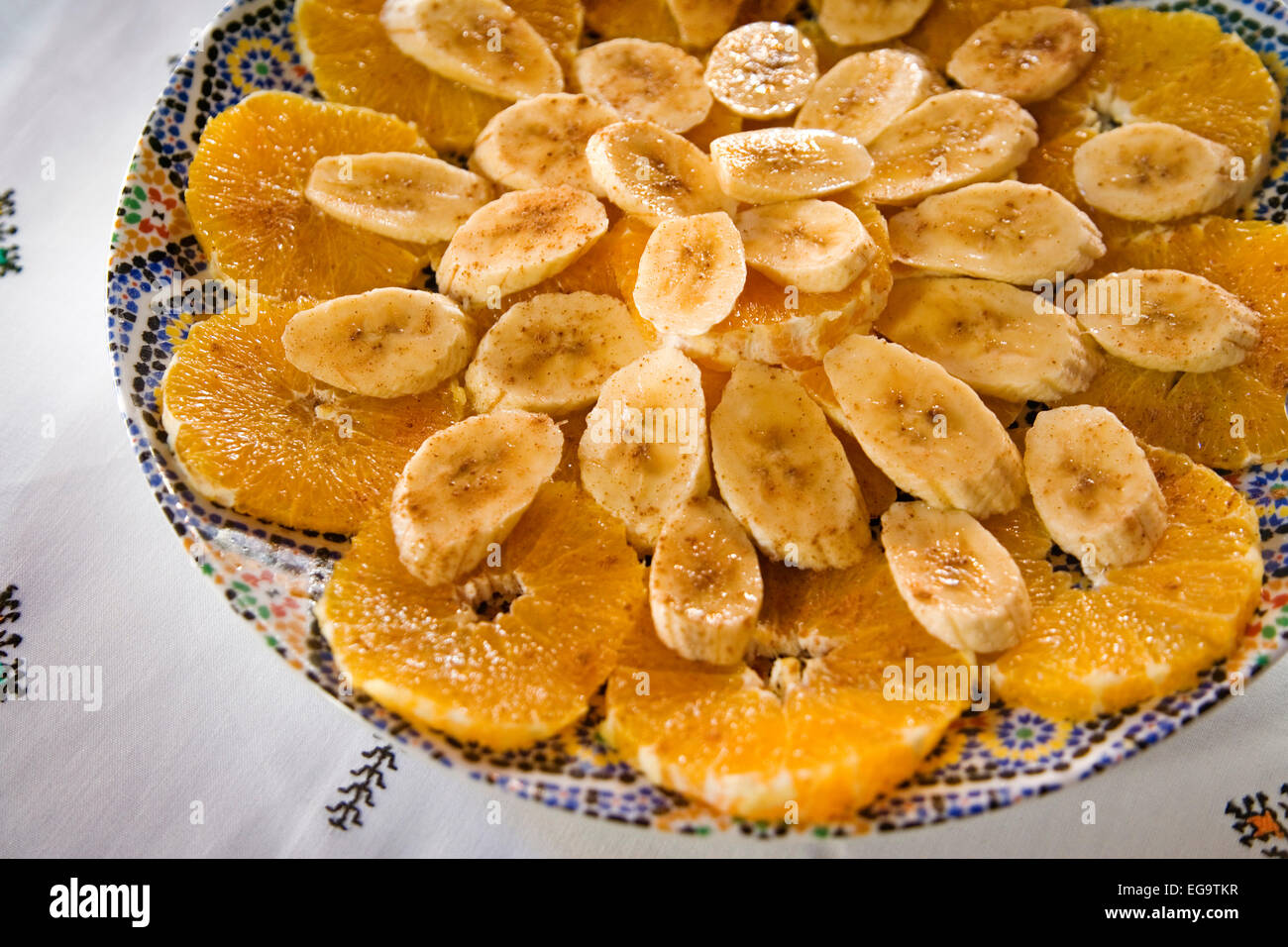 Dessert typique des oranges bananes cannelle Médina Fès Fes el Bali