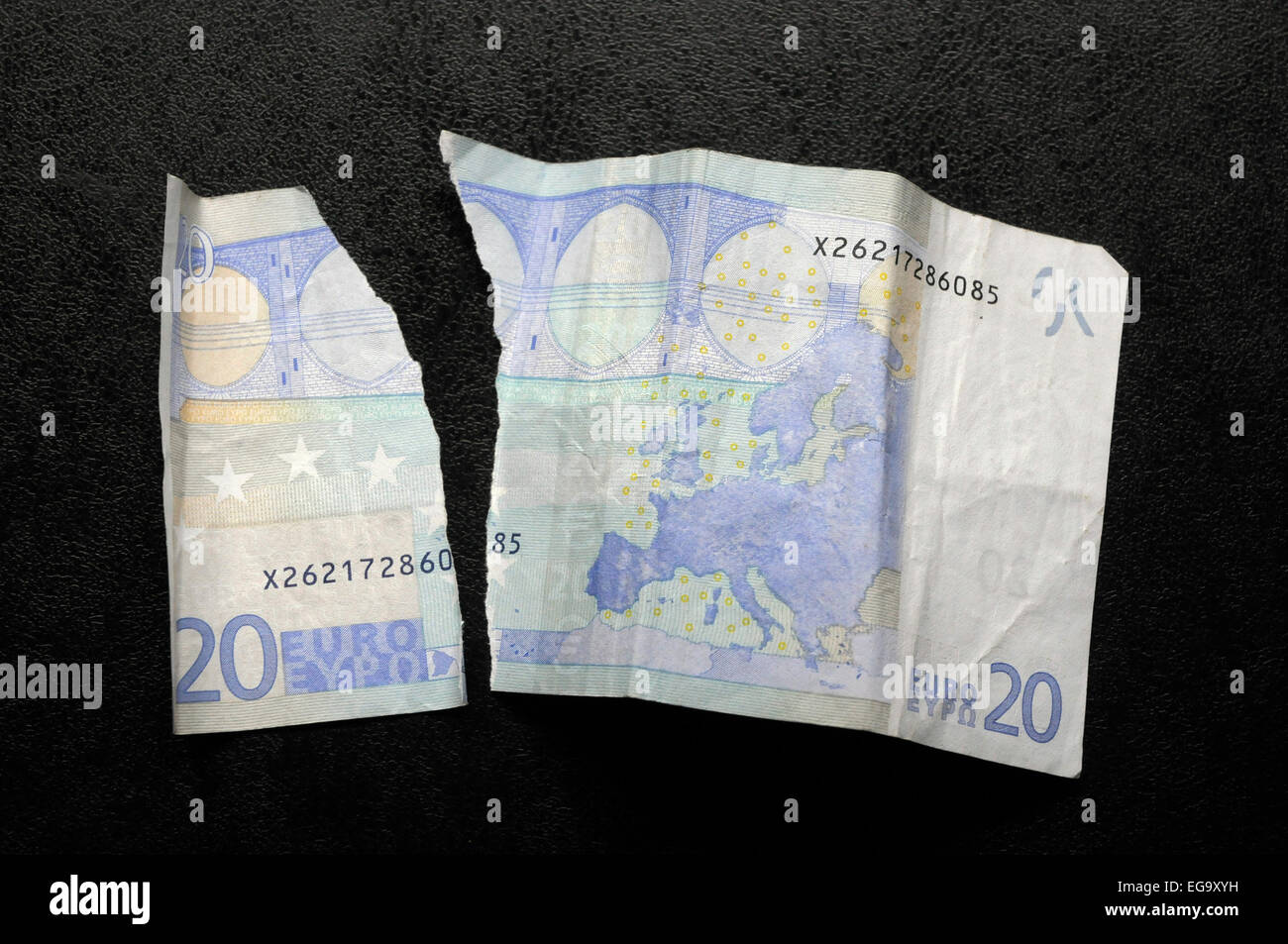 20 euros déchiré € CEE ARGENT Banque D'Images