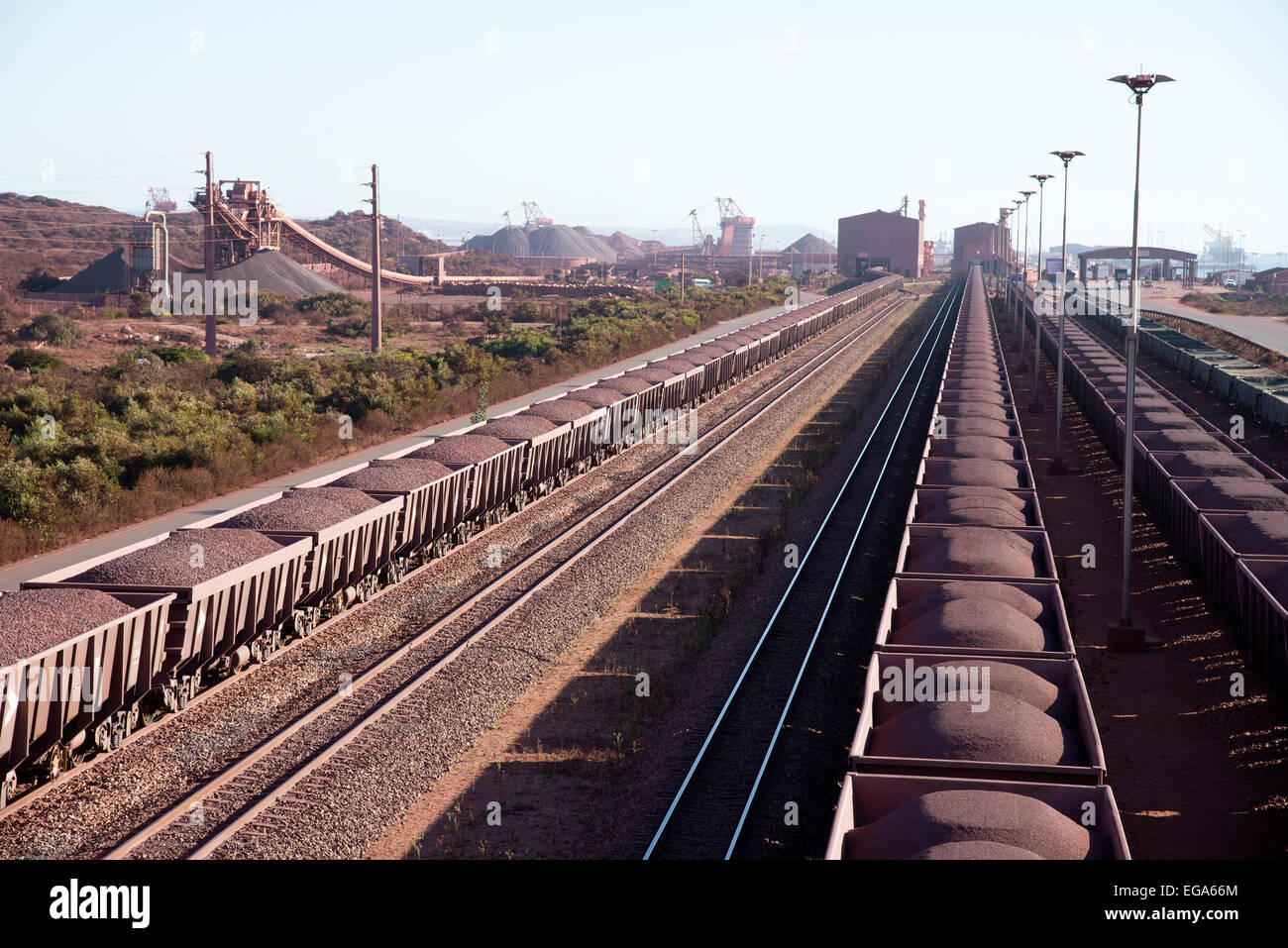 Le minerai de fer sur wagons à Saldanha Bay Western Cape Afrique du Sud Banque D'Images